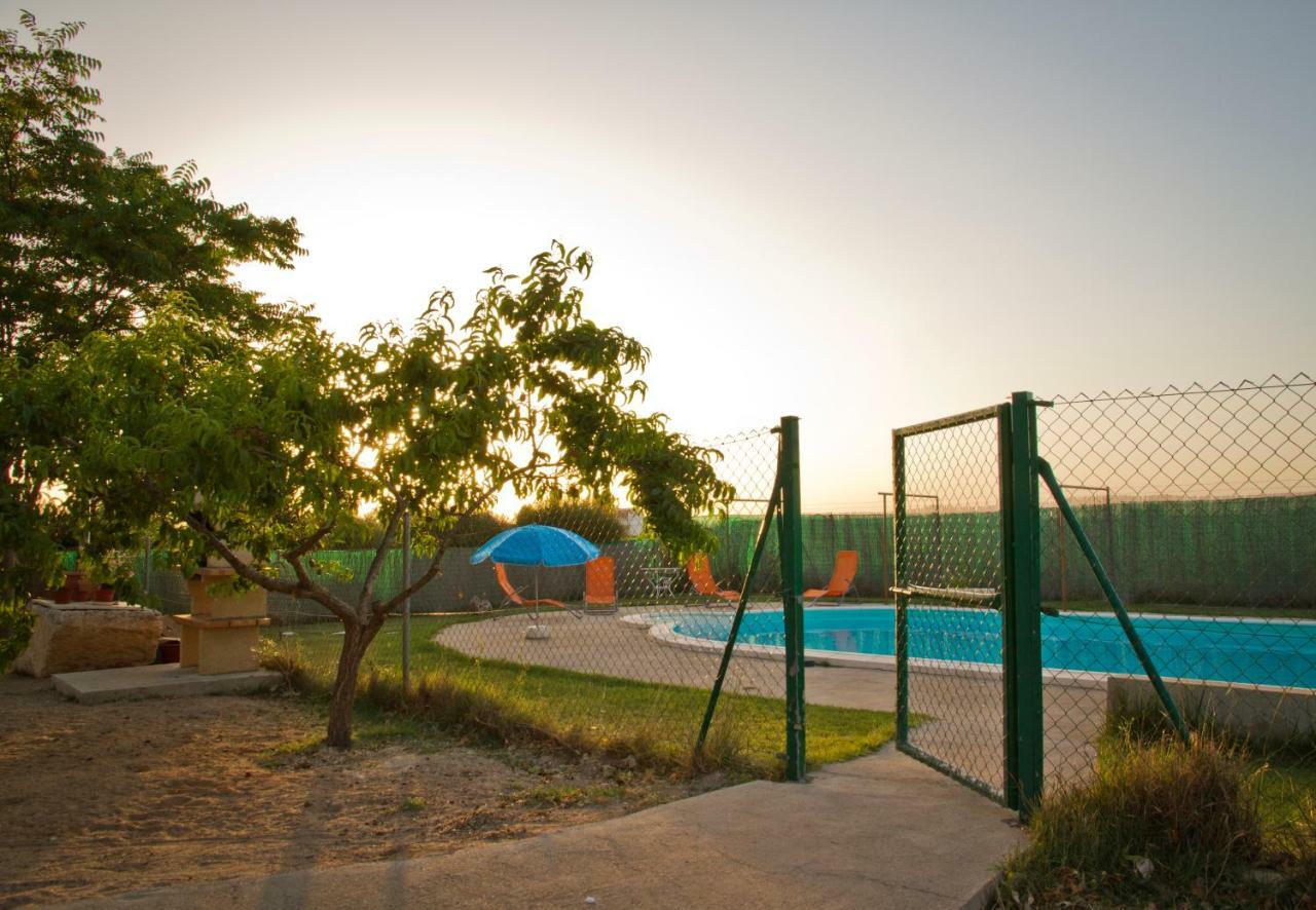 Las Candelas Casas De Los Pinos Exterior photo